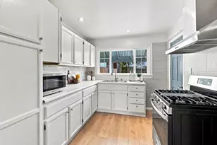 93 Muirwood Dr, Daly City, CA 94014 - Photo 11