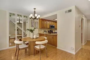 1396 Pinehurst Square, San Jose, CA 95117 - Photo 11