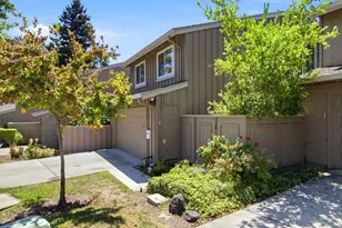 22890 Cricket Hill Rd, Cupertino, CA 95014 - Photo 3