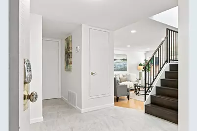 22890 Cricket Hill Rd, Cupertino, CA 95014 - Photo 5