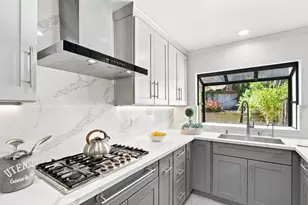 22890 Cricket Hill Rd, Cupertino, CA 95014 - Photo 15