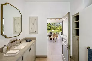 810 Lombardi Ln, Hillsborough, CA 94010 - Photo 41