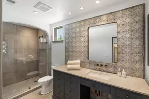 810 Lombardi Ln, Hillsborough, CA 94010 - Photo 29