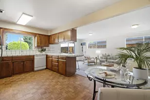 995 Melbourne Blvd, San Jose, CA 95116 - Photo 3