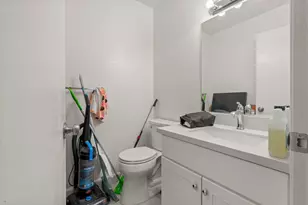 3851 Blackford Ave, San Jose, CA 95117 - Photo 61