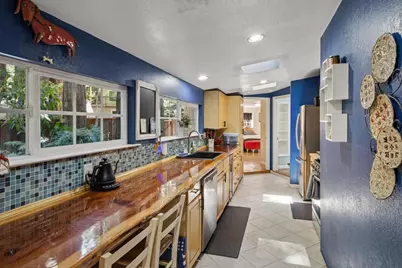 17515 Comanche Trl, Los Gatos, CA 95033 - Photo 7