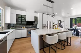 5559 Marquette Dr, San Jose, CA 95118 - Photo 9
