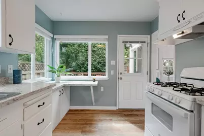 709 Gilroy Dr, Capitola, CA 95010 - Photo 13