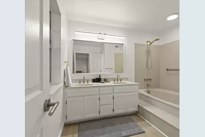 4431 Terrabella Way, Oakland, CA 94619 - Photo 35