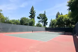 4849 Cherrythorne Ln, San Jose, CA 95129 - Photo 31