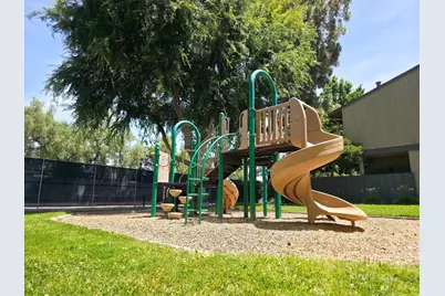 4849 Cherrythorne Ln, San Jose, CA 95129 - Photo 33