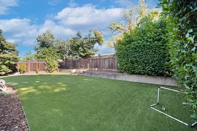 3982 Hamilton Park Dr, San Jose, CA 95130 - Photo 33