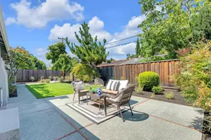 865 W Knickerbocker Dr, Sunnyvale, CA 94087 - Photo 25