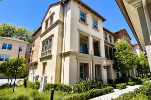 560 Saint Remi Ter 1, Sunnyvale, CA 94085 - Photo 1