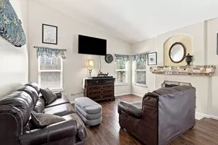 647 Elmwood Dr, Los Banos, CA 93635 - Photo 9
