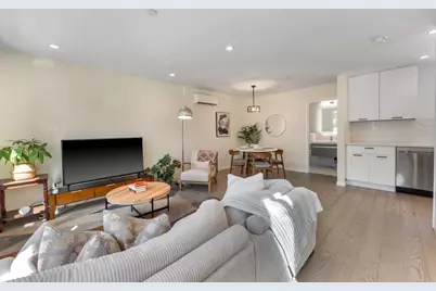 808 Pine St, Oakland, CA 94607 - Photo 15