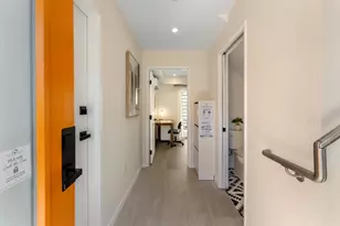 808 Pine St, Oakland, CA 94607 - Photo 7
