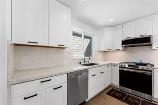 808 Pine St, Oakland, CA 94607 - Photo 23