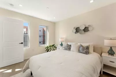808 Pine St, Oakland, CA 94607 - Photo 31