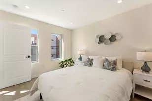808 Pine St, Oakland, CA 94607 - Photo 31