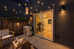 808 Pine St, Oakland, CA 94607 - Photo 35