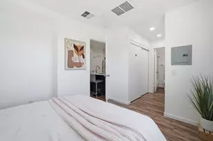1990 Prince George Dr, San Jose, CA 95116 - Photo 15