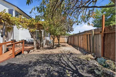 2648 Wellington Ct, Concord, CA 94520 - Photo 51