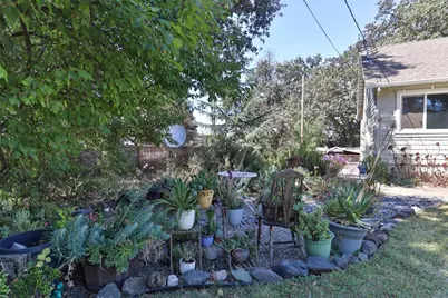 11705 Foothill Ave, Gilroy, CA 95020 - Photo 19