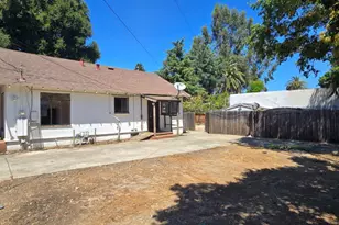 393 Beemer Ave, Sunnyvale, CA 94086 - Photo 3
