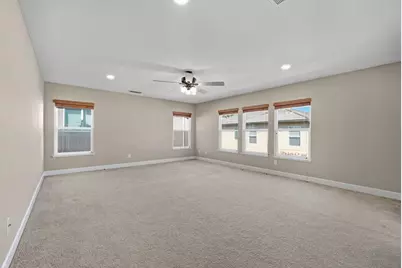 5272 Glimmer Way, Sacramento, CA 95835 - Photo 13