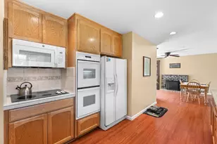 1832 Calistoga Dr, San Jose, CA 95124 - Photo 11