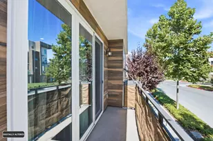 132 Llano de los Robles Ave, San Jose, CA 95136 - Photo 5