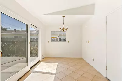208 Angelus Dr, Salinas, CA 93906 - Photo 15