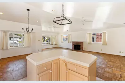 208 Angelus Dr, Salinas, CA 93906 - Photo 13
