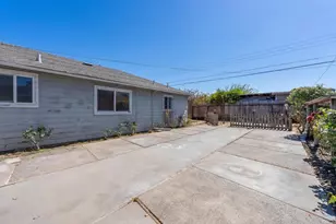 208 Angelus Dr, Salinas, CA 93906 - Photo 27