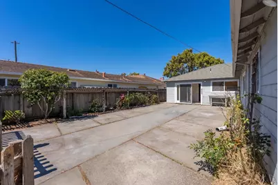 208 Angelus Dr, Salinas, CA 93906 - Photo 29