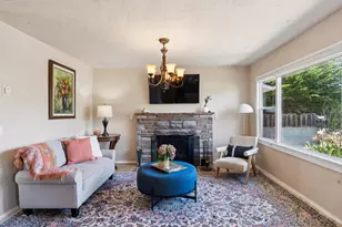 1000 Portola Dr, Del Rey Oaks, CA 93940 - Photo 5