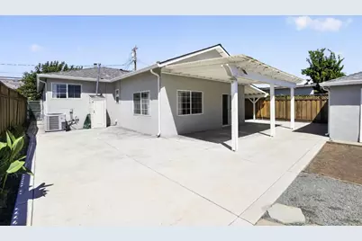 135 N Claremont Ave, San Jose, CA 95127 - Photo 27