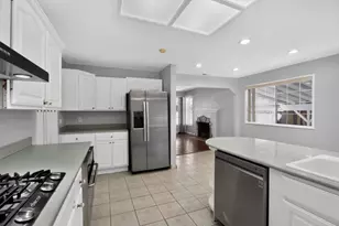 135 N Claremont Ave, San Jose, CA 95127 - Photo 9
