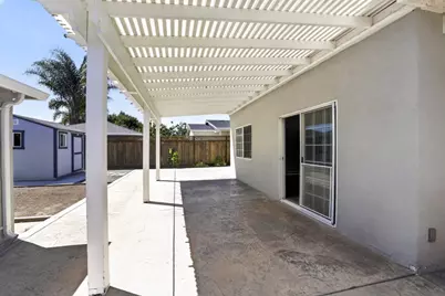 135 N Claremont Ave, San Jose, CA 95127 - Photo 25