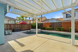 1951 Trail Way, Turlock, CA 95382 - Photo 5