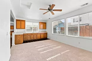 1951 Trail Way, Turlock, CA 95382 - Photo 21