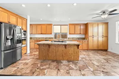 1951 Trail Way, Turlock, CA 95382 - Photo 13
