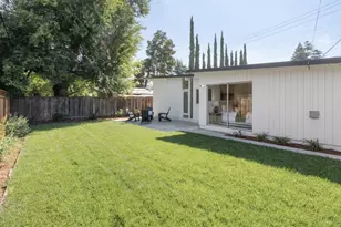 290 W Charleston Rd, Palo Alto, CA 94306 - Photo 27