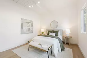 290 W Charleston Rd, Palo Alto, CA 94306 - Photo 25