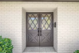 22184 Via Camino Ct, Cupertino, CA 95014 - Photo 7