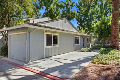 4882 Cherrythorne Ln, San Jose, CA 95129 - Photo 3
