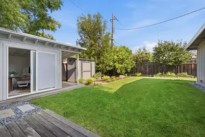 857 Tamarack Ln, Sunnyvale, CA 94086 - Photo 39
