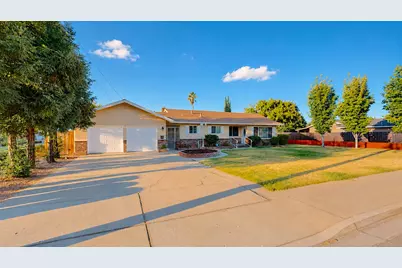 100 Pedras Rd, Turlock, CA 95382 - Photo 1