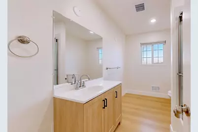 100 Pedras Rd, Turlock, CA 95382 - Photo 25